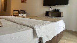 Premier Fort Beach 252 D2 | Safe på rommet, skrivebord, strykejern/-brett og wi-fi (inkludert)