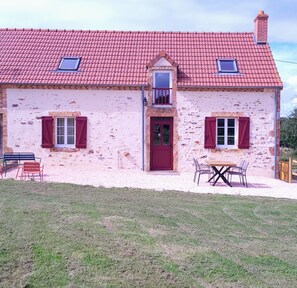 Exterior - Charming house in central France (Vesdun)