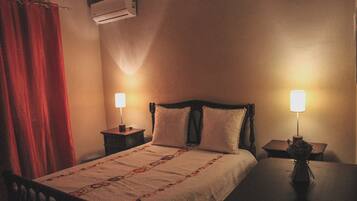 2 bedrooms, iron/ironing board, travel crib, free WiFi