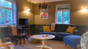 TV connectée, cheminée