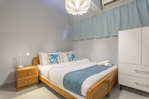 1 bedroom, iron/ironing board, WiFi, bed sheets - Bliss Aqua 11 - One BR Chalet at Aqualand Hotel & Resort (Lebanon - Batroun)