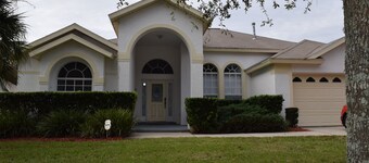Fabulous 4 bed villa with south facing private pool and spa