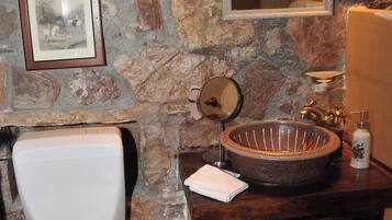 Dusch, handdukar, tvÄl och schampo