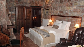 1 habitación, wifi y ropa de cama