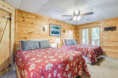 Cabin w Community Perks: Half mi to Ober Mountain - Image 52