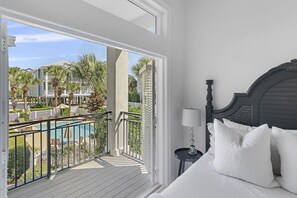 4 makuuhuonetta, ilmainen Wi-Fi, vuodevaatteet