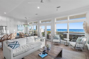Smart TV - Gulf Front w/ Gulf Views + Community Pool- Camelot by Royal Destinations (Santa Rosa Beach)