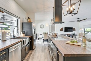 House (3 Bedrooms) | Interior - Private Pool & Dock: Relaxing Port Charlotte Oasis (Port Charlotte)