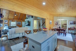 House (3 Bedrooms) | Interior - Hot Springs Cabin w/ Deck + Mountain Views! (Hot Springs Village)