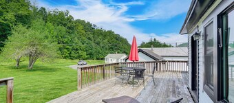 Hawley Home w/ Deck & Mtn Views: Swim, Ski & More!