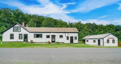 Hawley Home w/ Deck & Mtn Views: Swim, Ski & More!