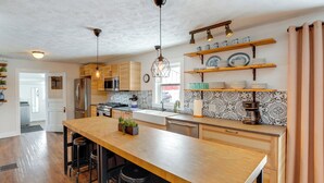 Rumah (5 Bedrooms) | Interior