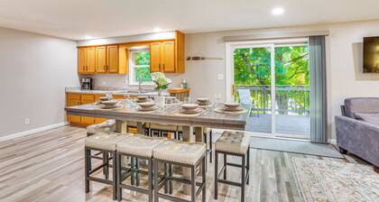 Okee Bay House on Lake Wisconsin w/ Private Dock!