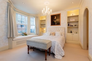 3 bedrooms, Internet