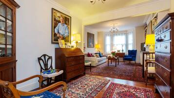 3 bedrooms