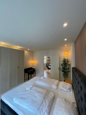 Apartment | 2 bedrooms, Internet