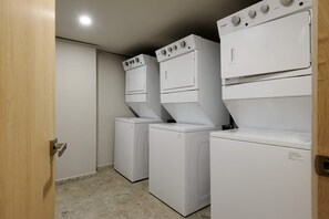 1 bedroom - w Perfect Loft w/ Majestic Balcony in Colima (Mexico City)