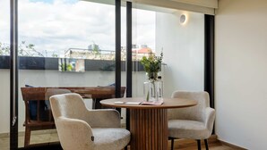 Unclassified image, 4 of 47, button - w Stunning Loft w/ Modern Balcony in Colima (Mexico City)