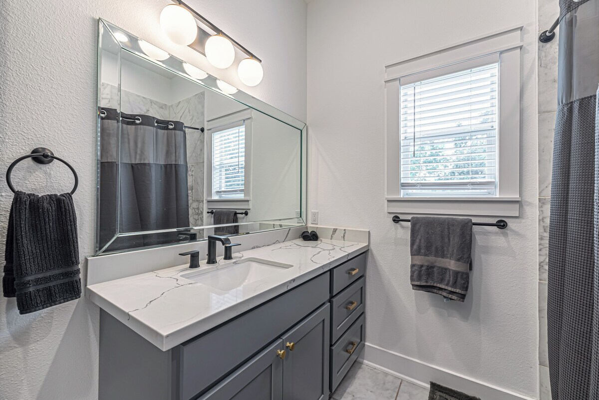 Photo 31 of Downtown Houston Escape 3BR Modern Home + Heated Pool