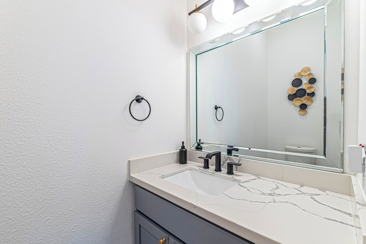 Photo 50 of Downtown Houston Escape 3BR Modern Home + Heated Pool
