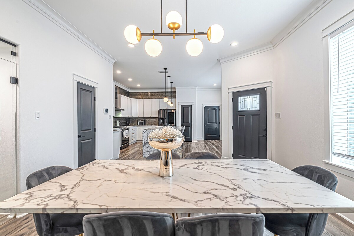 Photo 49 of Downtown Houston Escape 3BR Modern Home + Heated Pool