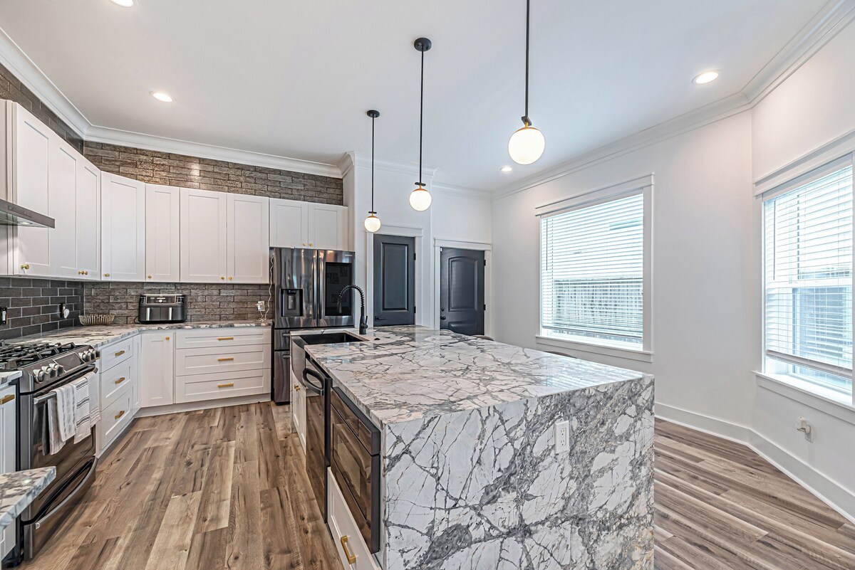 Photo 35 of Downtown Houston Escape 3BR Modern Home + Heated Pool