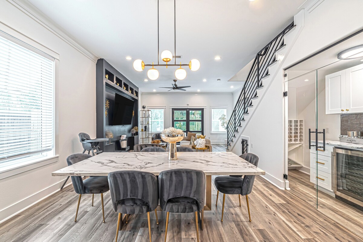 Photo 23 of Downtown Houston Escape 3BR Modern Home + Heated Pool