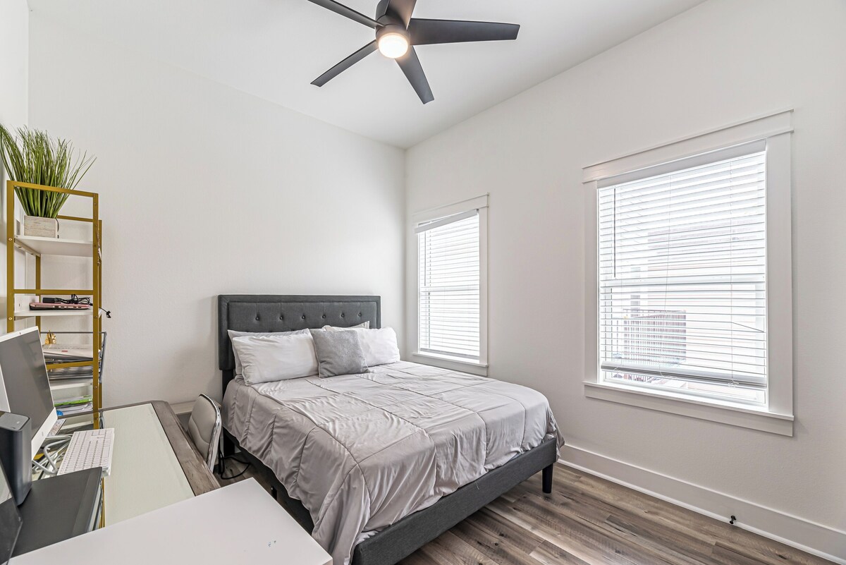 Photo 32 of Downtown Houston Escape 3BR Modern Home + Heated Pool