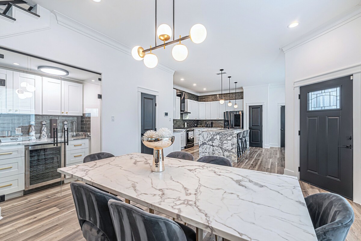 Photo 40 of Downtown Houston Escape 3BR Modern Home + Heated Pool