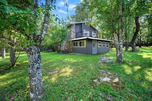Exterior - Mt.Fork Hideaway, Pickleball, Hot Tub, 4 private acres (Broken Bow)