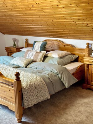 2 bedrooms, free WiFi, bed sheets - Cozy apartment in Winterberg (Winterberg)