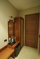 Deluxe Double Room | Premium bedding, bed sheets