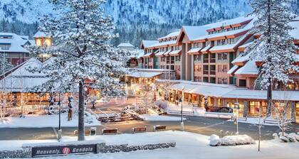 Luxury 4bdr Residence Steps From Heavenly Village 4 Bedroom Condo