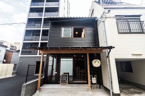 Exterior - Fukuoka Guesthouse CAMP (Fukuoka)