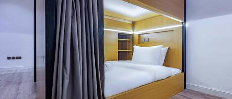 1 Schlafzimmer, Schreibtisch, Bügeleisen/Bügelbrett, kostenloses WLAN