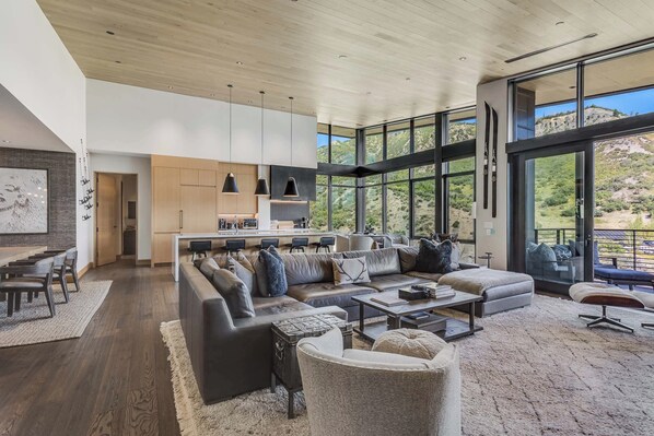 Televisión, chimenea