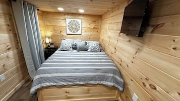 1 slaapkamer, een strijkplank/strijkijzer, gratis wifi, beddengoed