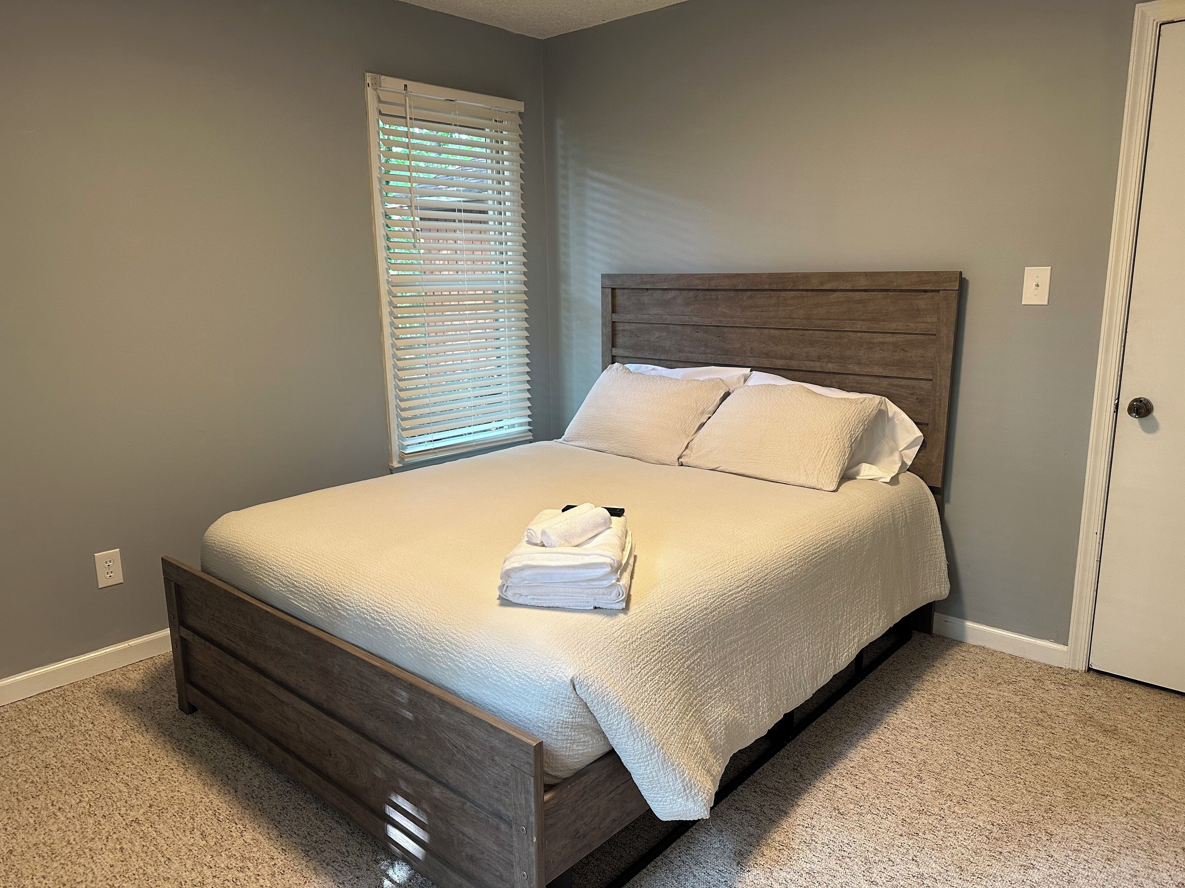 5 chambres, Wi-Fi, literie fournie