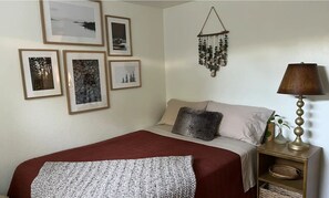 3 chambres, fer et planche Ă repasser, Wi-Fi, draps fournis