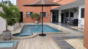Pool - Apartment for rent in Somone in Résidences KEUR AWA'S (Somone)