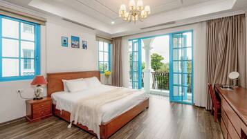 Exklusiv villa | Memory foam-madrasser, individuell inredning och skrivbord