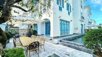 Outdoor banquet area