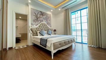 Economy Villa | Bathroom | Rainfall showerhead, free toiletries, hair dryer, bathrobes