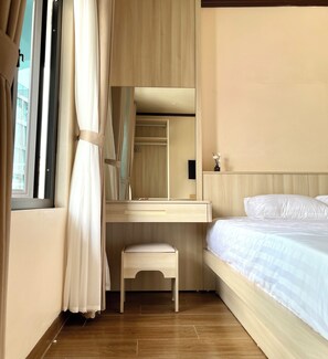Premium bedding, down duvets, pillow-top beds, minibar - Vuon Cam Hotel Cao Bang (Cao Bang)