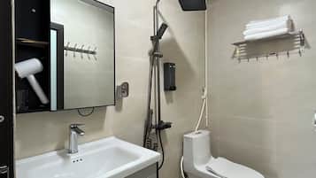 Luxury Double or Twin Room, City View | Bathroom | Shower, hydromassage showerhead, free toiletries, hair dryer