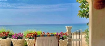 House with sea view - Punta Secca