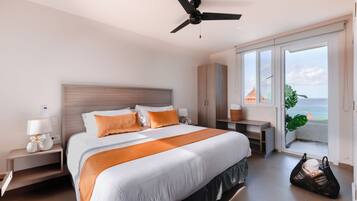 Premium bedding, down comforters, in-room safe, blackout drapes