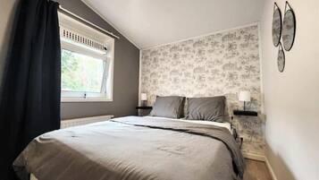 2 chambres, fer et planche Ă repasser, Wi-Fi, draps fournis