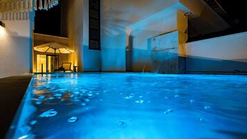 Utomhuspool