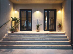 Interior - Dimora Harmonia, authentic charm combined by modern and refined ambience. (Carini)
